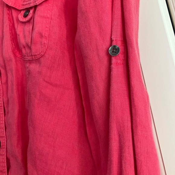 BLUE 100% Linen Saks Fifth Avenue Vintage Roll Tab Sleeve Button Down Blouse M - Picture 2 of 5